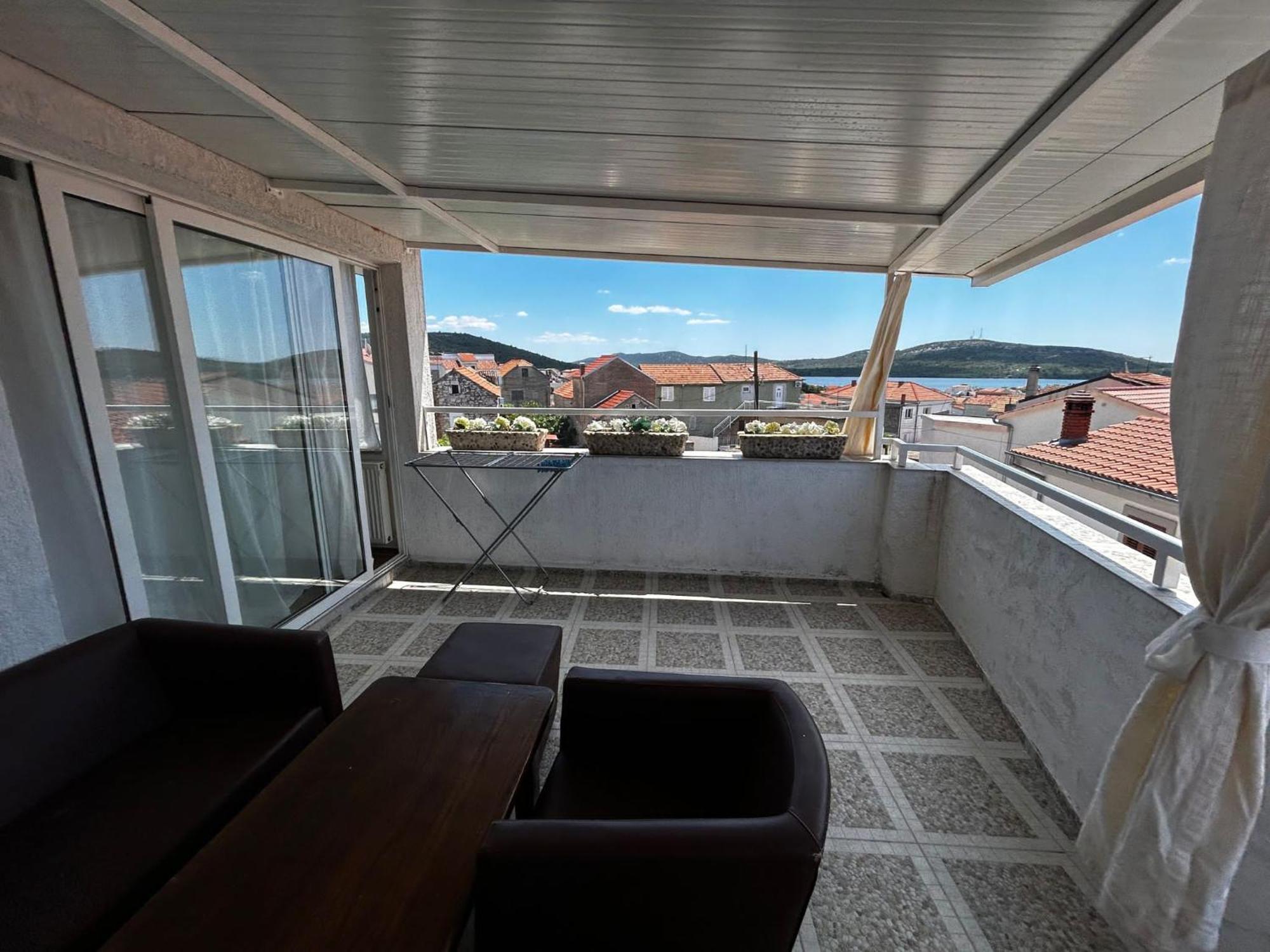 Apartments Petrovic Pirovac Eksteriør billede